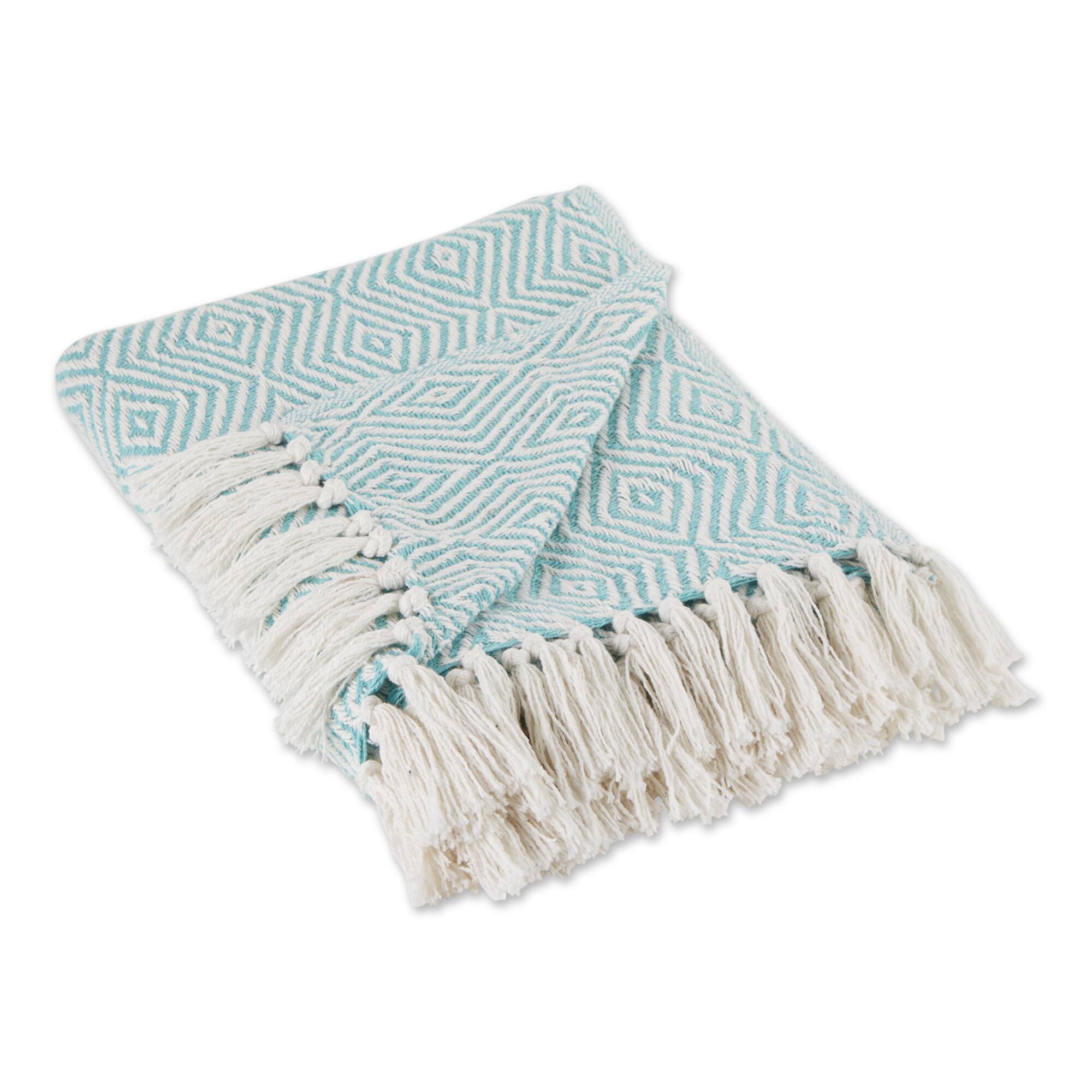 DII® X-Diamond Geometric Throw